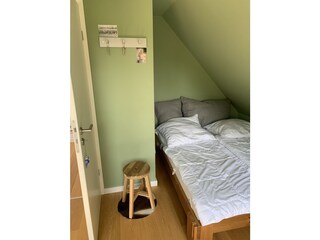 Grosses Schlafzimmer OG