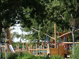 grosser Spielplatz in Duhnen