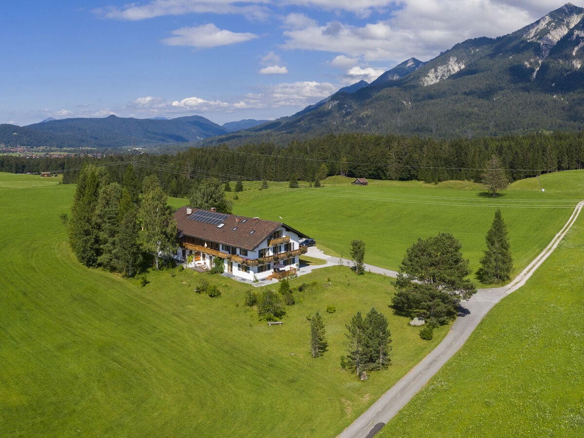 Ferienwohnung Mittenwald Außenaufnahme 3