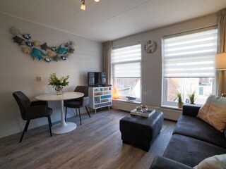 Apartment Egmond aan Zee Living Room 7