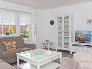 Geschmackvoll eingerichtetes Wohnzimmer