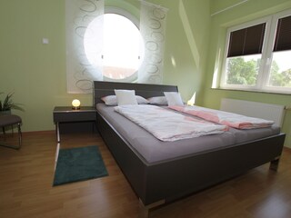 Schlafzimmer 3