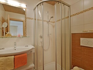 Bad von Schlafzimmer II