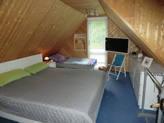 Schlafzimmer Bild 1