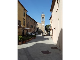 Piazza in Seggiano