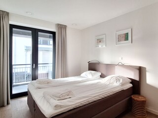 2. Schlafzimmer