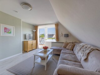 Wohnzimmer mit Blick Richtung Familienlagune