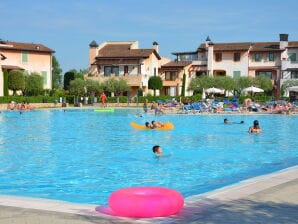 Holiday apartment One bedroom Garda Resort Village - Peschiera del Garda - image1