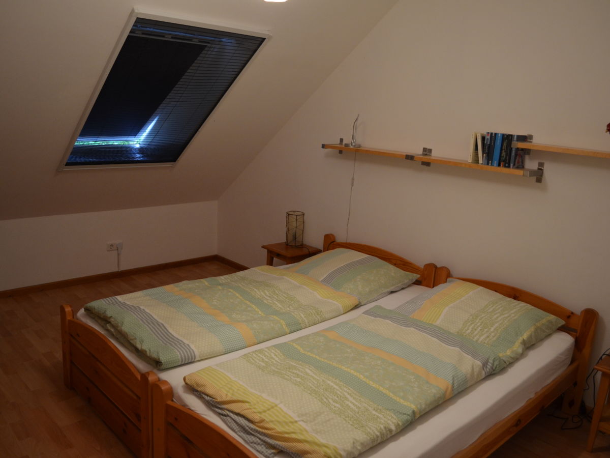 Schlafzimmer OG