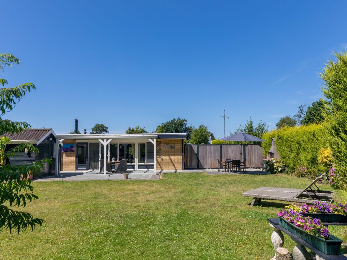 Der gemütliche Bungalow mit großem Garten (700 m²!)