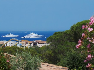 Blick auf die Bucht Saint Tropez