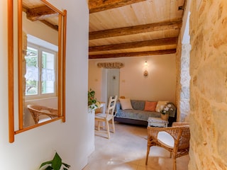 Hallway to the Kitchen / Living room