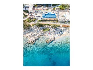 Girandella - Kieselstrand mit Blick auf die Insel Cres