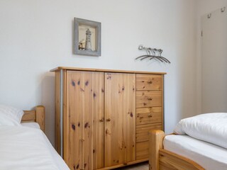 2. Schlafzimmer
