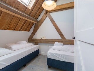 Cottage Vrouwenpolder Features 24