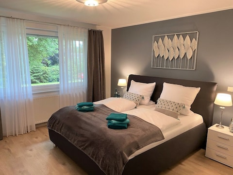 Ferienwohnung Eagle, Luxus am Golfplatz mit Garage