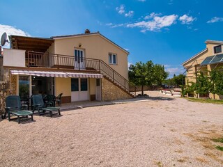 Ferienhaus mit Meerblick und Pool