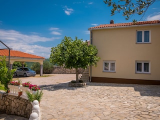 Ferienhaus mit Meerblick und Pool