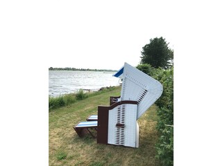 Strandkorb am Privatstrand