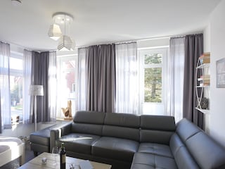 Chillcke mit Echtledersofa