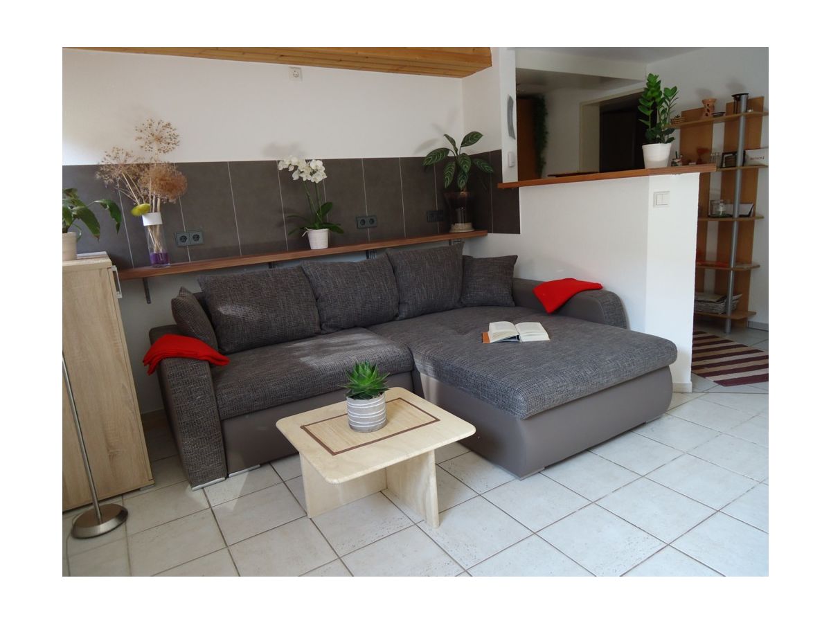 offenes Wohnzimmer/ Sofa