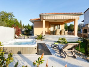 Villa con piscina, jacuzzi e biciclette - Kornic - image1