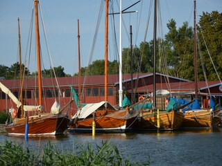 Hafen - Zeesenboote
