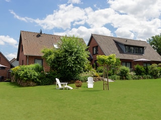 Hausansicht vom Garten