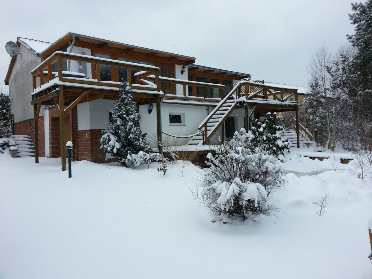 Winteridylle mit Kamin