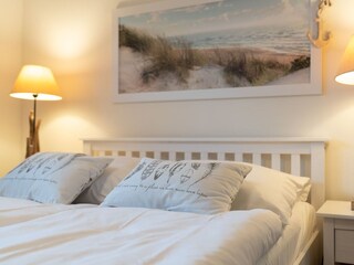 2. Schlafzimmer