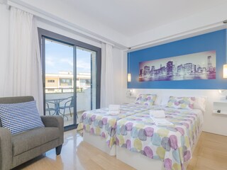 Villa Can Picafort Features 60