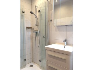 Holiday house Damp Features 24