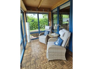 Holiday house Damp Features 18