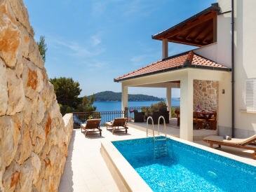 Villa TEA