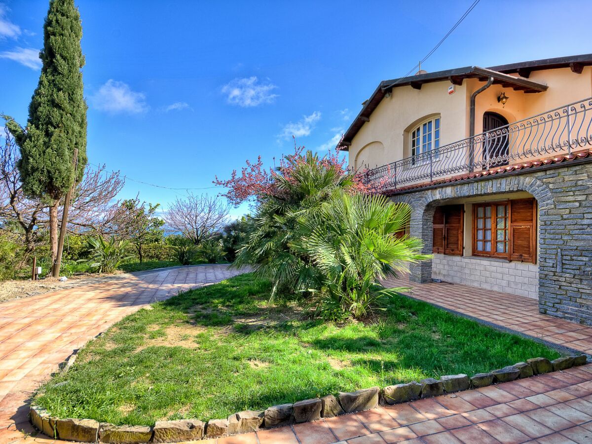 Villa San Lorenzo Al Mare Grabación al aire libre 1