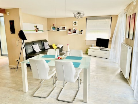 Ferienwohnung Apartment mit kleinem Garten