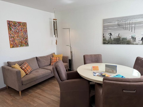 Ferienwohnung Maike - Wohnung mit Terrasse und kleinem Garten