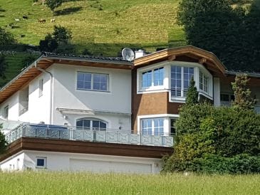Villa Mona