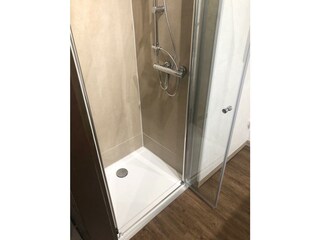 Flacher Einstieg in die Dusche