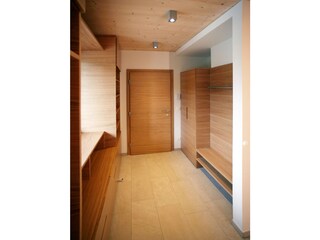 Vorzimmer mit Garderobe