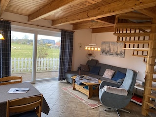 Wohn- Eßbereich mit Weitblick