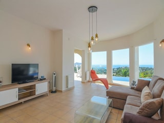 Villa Moraira Features 30