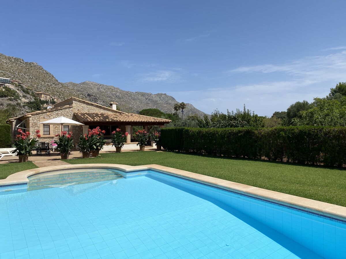 Villa with private pool in Pollensa