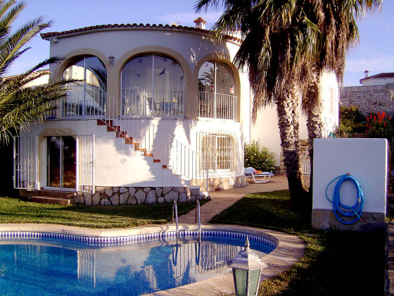Ferienhaus Villa mit Pool bei Oliva mit Meer- und Bergblick