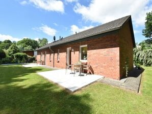 Holiday house Landhaus in Damshagen mit Sauna - Wohlenberger Wiek - image1