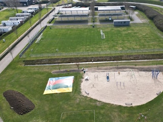 Fußballplatz im Park