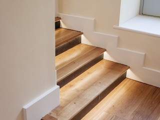 Treppe vom Wohnbereich ins Schlafzimmer