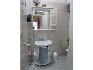 Duschraum, erstes WC