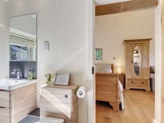 En-Suite-Badezimmer für Schlafzimmer 1