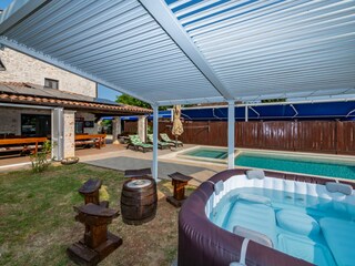 Vakantiehuis Manjadvorci Omgeving 34